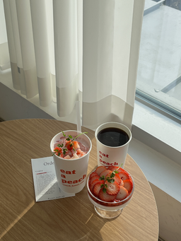 핸드폰, 풍경사진, 카페, 배경화면, 음식사진, 딸기, 디저트, 딸기디저트