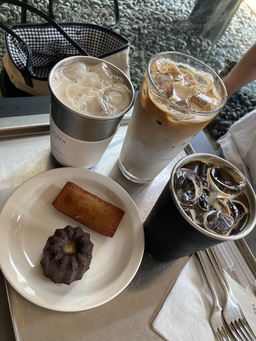 카페, 커피, 디저트, 브런치, 샌드위치, 빵, 음료