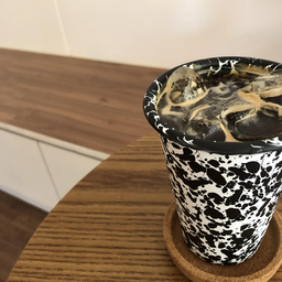 감성, 인스타, 커피, 카페, 아메리카노, 맛집, 핫플, 풍경, 하늘, 구름, 디자인, 인테리어, 바다, 노을, 음식, 초밥, 포스터, 조명, 테이블, 의자