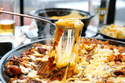 철판볶음밥, 볶음밥, 치즈철판볶음밥, 모짜렐라치즈, 식사, 한식