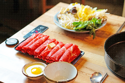 우삼겹, 샤브샤브, 계란, 달걀, 노른자