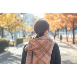 가을, 뒷모습, 여성, 단풍길, 목도리, 산책, 계절감, 따뜻한빛, 자연광, 조용함, 도시가을, 여유로운걸음, 감성풍경, 감성사진, 따뜻한톤, 부드러운공기, 가을햇살, 부드러운옷차림, 브라운톤, 조용한분위기, 거리의여자, 차분한느낌, 잔잔한가을, 계절의흐름, 여인의산책, 포근함, 뒷모습여자, 편안한걸음, 공원풍경, 일상의감성